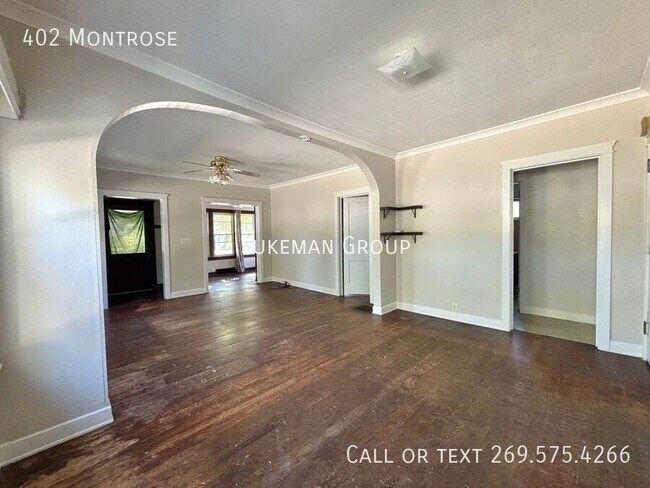 Foto del edificio - 402 Montrose-