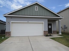 Building Photo - 241 Rainey Dr
