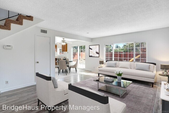 Foto del edificio - 4 br, 2.5 bath House - 1777 Rock Springs Rd