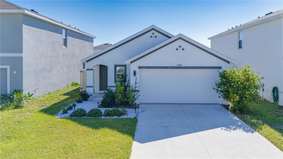 Foto principal - 8695 SW 46th Ave