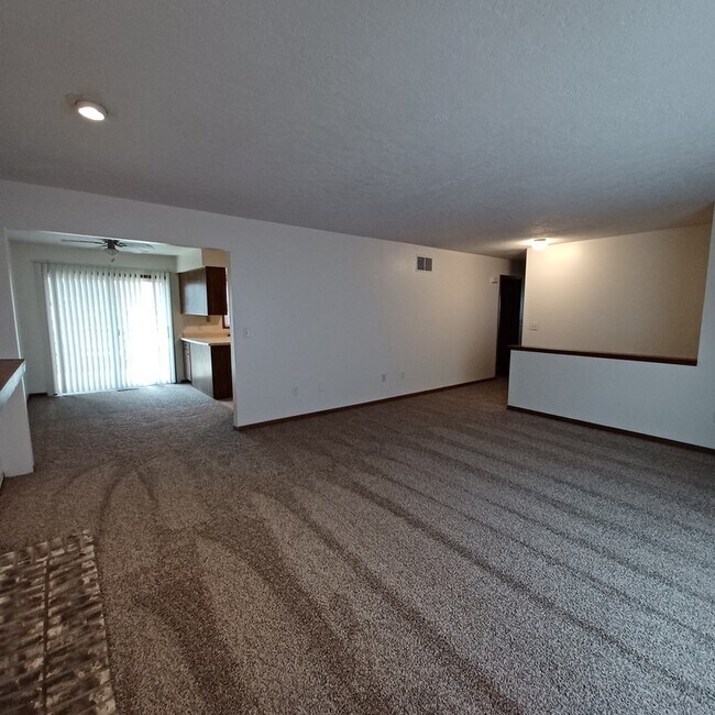 Building Photo - 2527 Ellis View Ct NW
