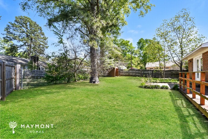 Building Photo - Beautiful Home in Tuscaloosa!