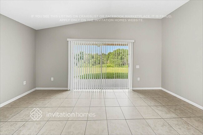Foto del edificio - 30237 Glenham Ct