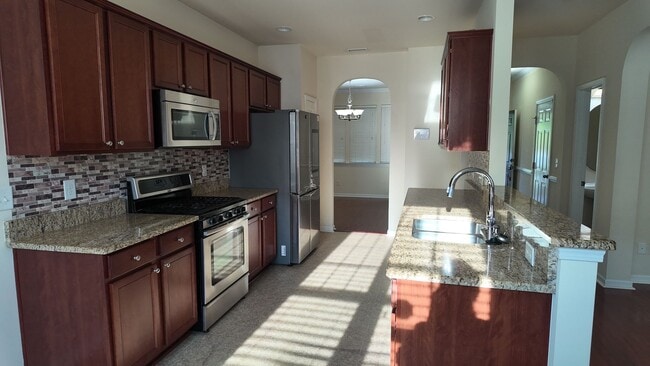 Building Photo - 1113 Garden Square Ln