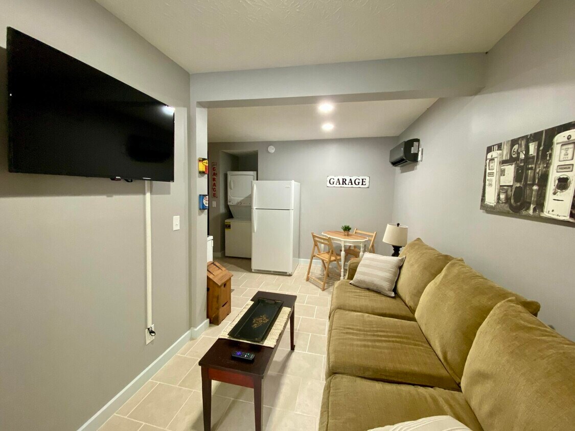 Foto principal - 11509 AA Highway