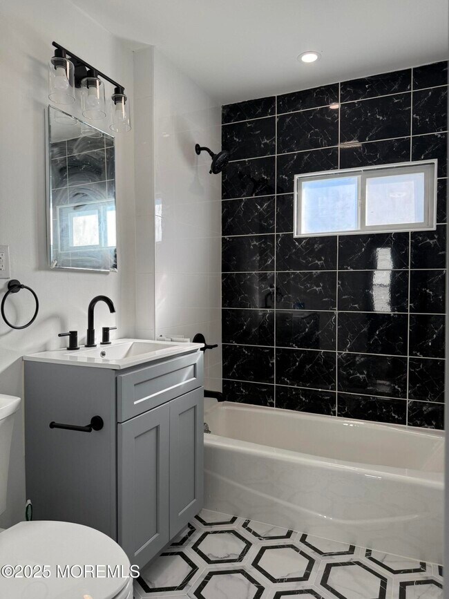 Foto del edificio - 1017 Grandview Ave