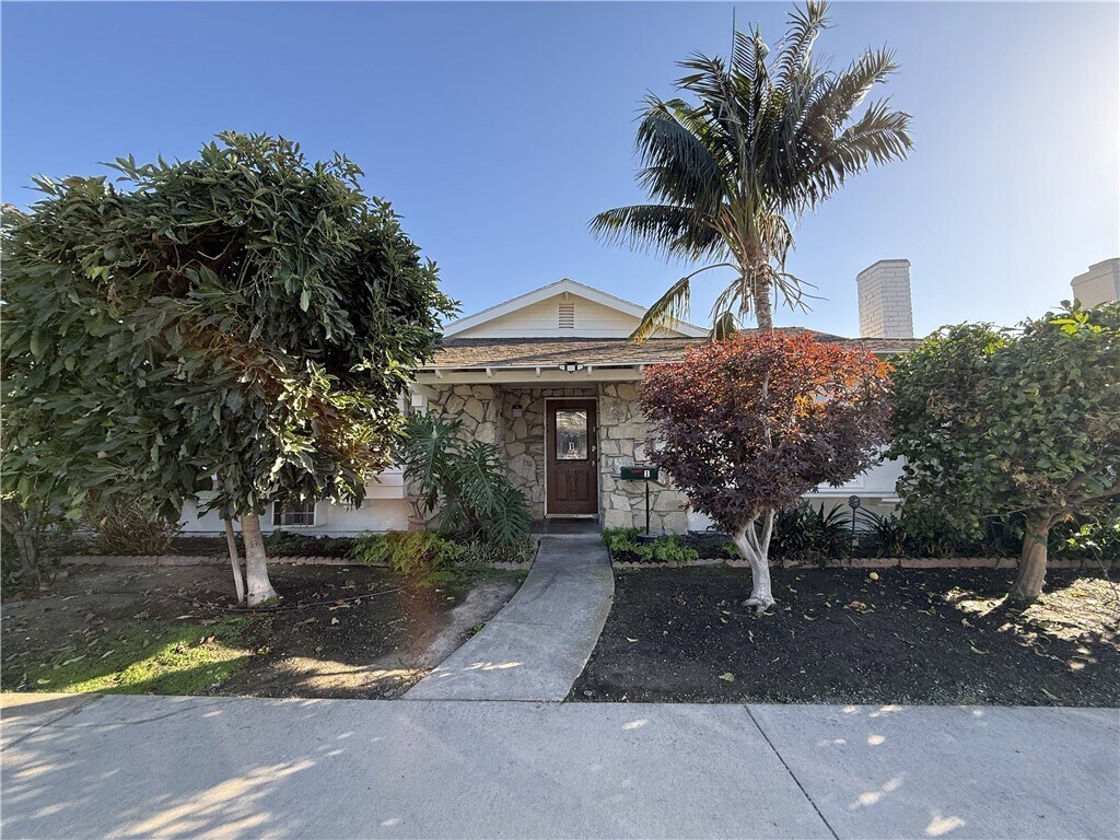 Foto principal - 7672 Amazon Dr