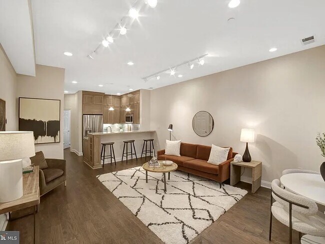 Foto del edificio - 1332 Park Rd NW