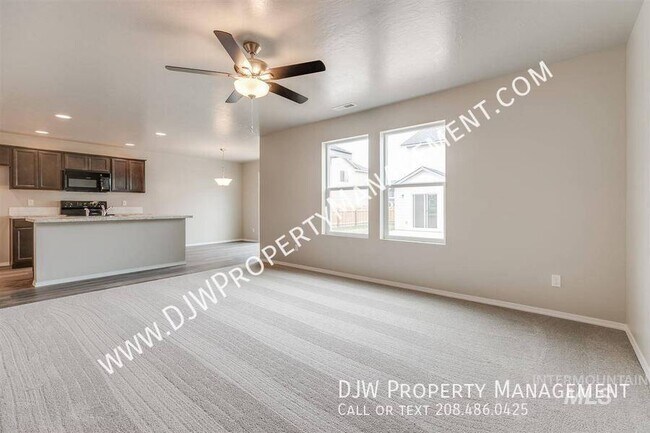 Foto del edificio - 13564 Palm Beach Dr