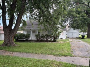 Building Photo - 516 Navarre St