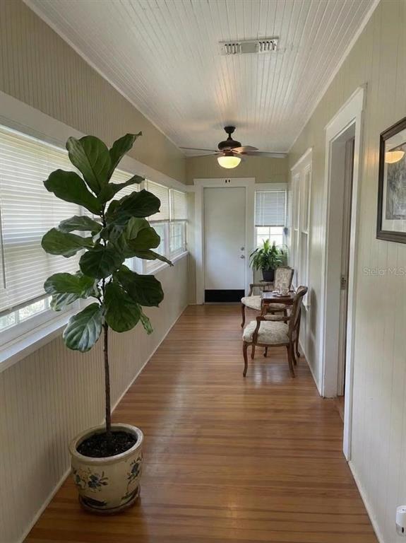 Building Photo - 1601-1611 11th St N