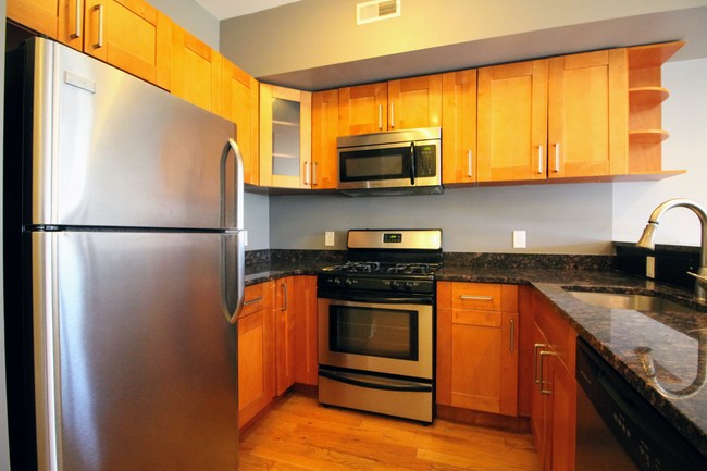 Kitchen - 1090 Amboy Ave