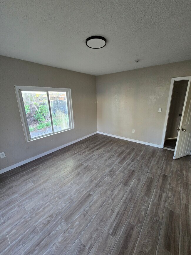 Foto del edificio - 15820 NW 39th Ct