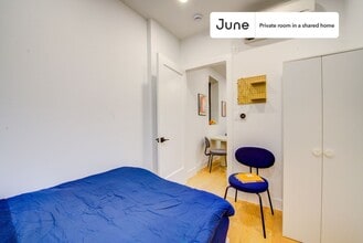 Building Photo - Room in Shared 4.0 bed/2 bath home