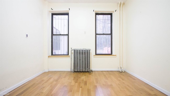 Building Photo - 230 Skillman St
