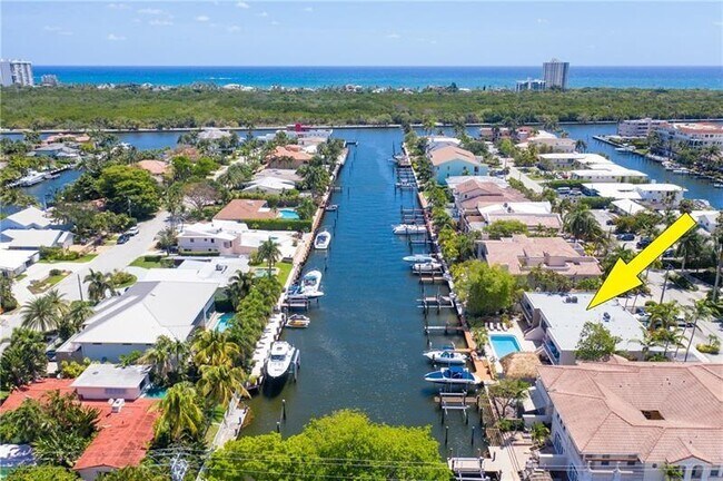 Foto del edificio - 2713 NE 15th St