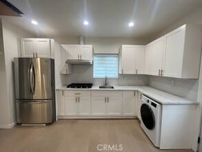Building Photo - 11017 Irma Ave
