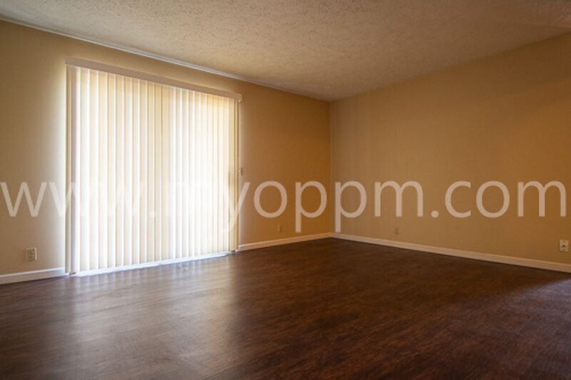 Primary Photo - 8620 N 31st St