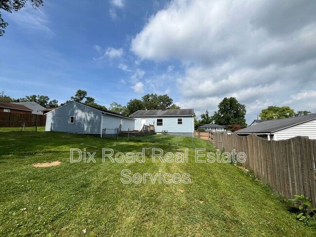Building Photo - 2009 Brell Dr