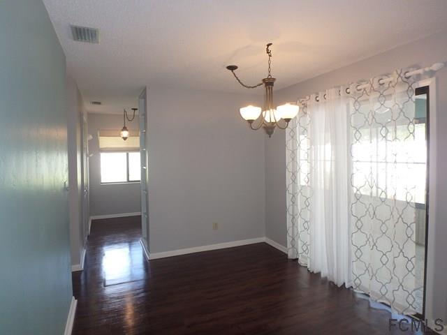 Building Photo - 24 Lake Forest Ct
