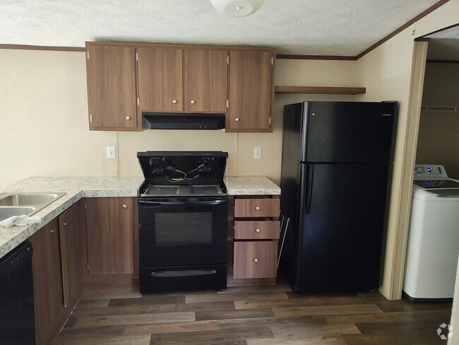 Building Photo - 2161 Grand Prix Dr