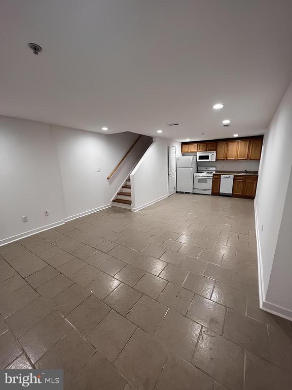 Foto del edificio - 3321 Powelton Ave