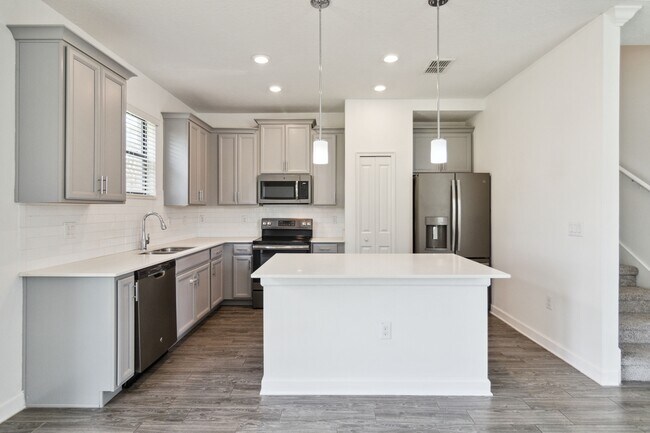 Foto del edificio - 1318 Royal St. George Blvd