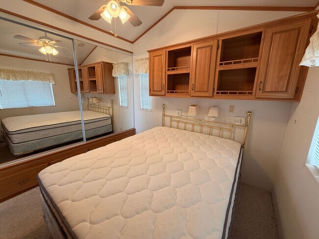 Foto del edificio - Charming 55+ Park Model in Caliente Casa De Sol