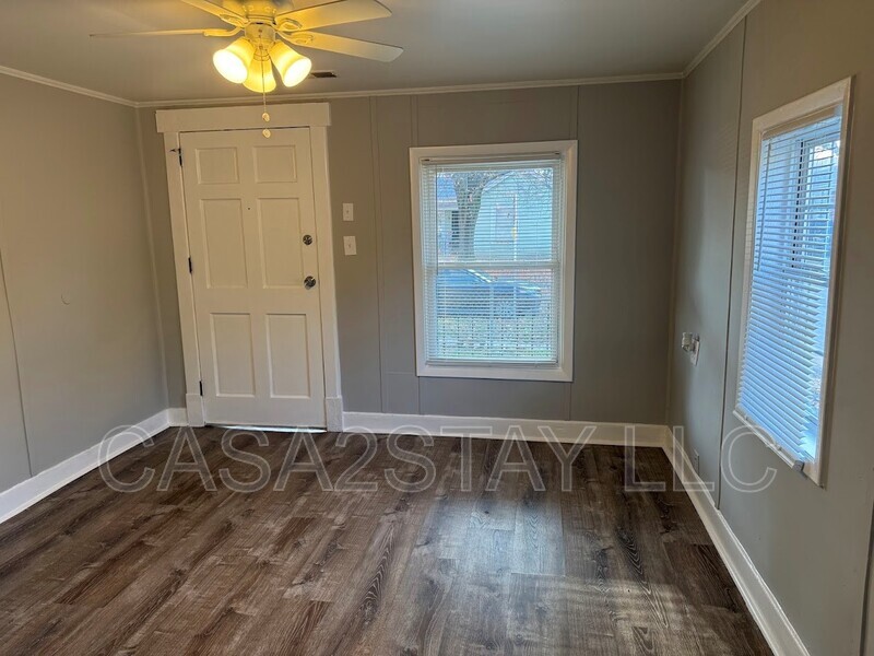 Photo - 1129 Lincoln Avenue