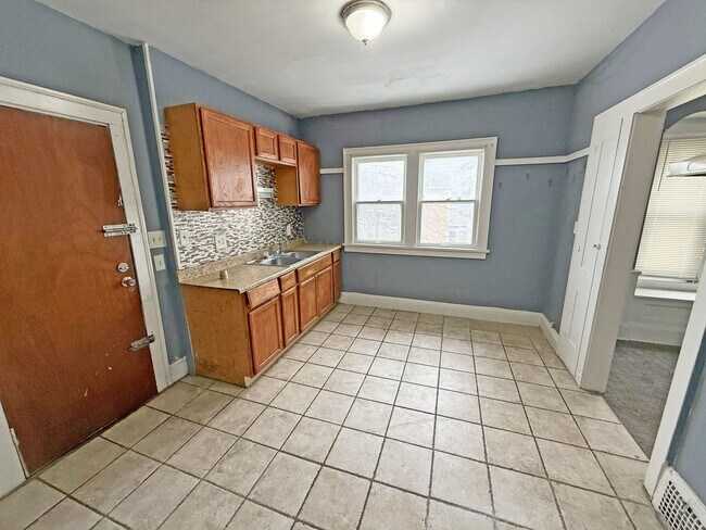 Foto del edificio - 3584 E 151st St