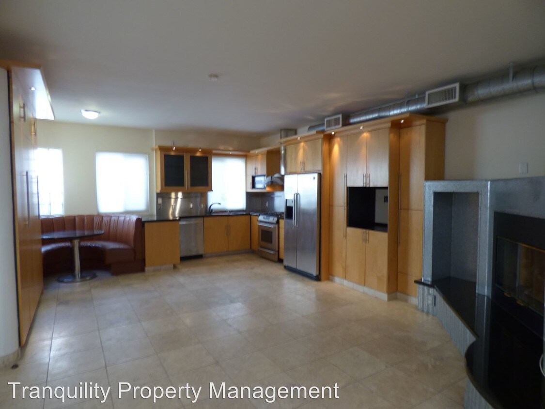 Foto principal - 2452 4th Ave