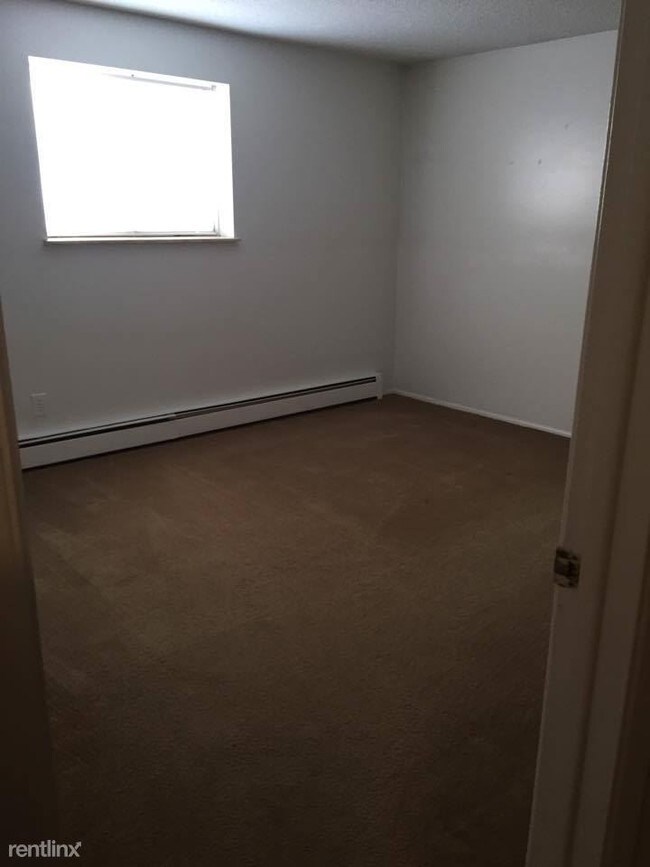 Foto del edificio - 312 N Oak St