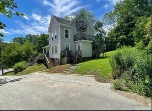 Building Photo - 91 6th St