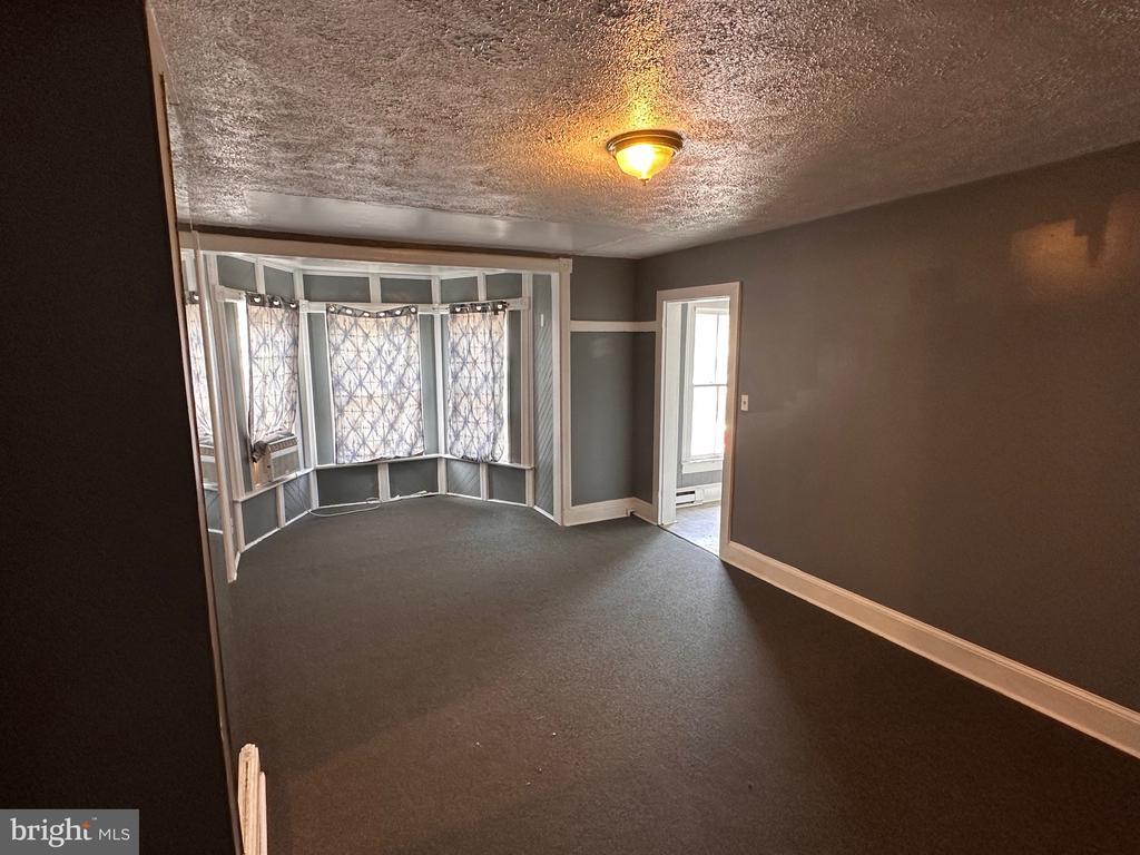 Primary Photo - 270 N Washington St