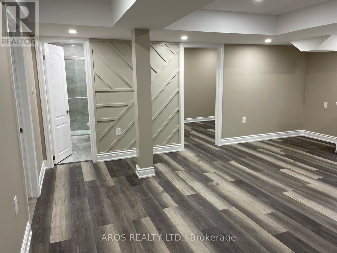 Photo principale - 469 Dougall Ave
