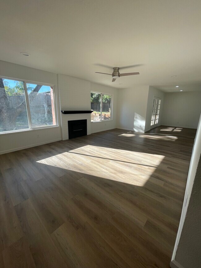 Foto del edificio - 3882 Arrowhead Dr