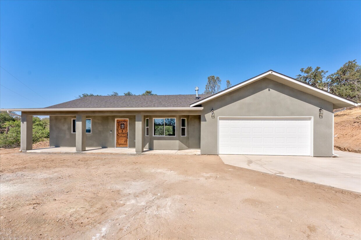 32622 Person Ct, Coarsegold, CA 93614 House Rental in Coarsegold, CA