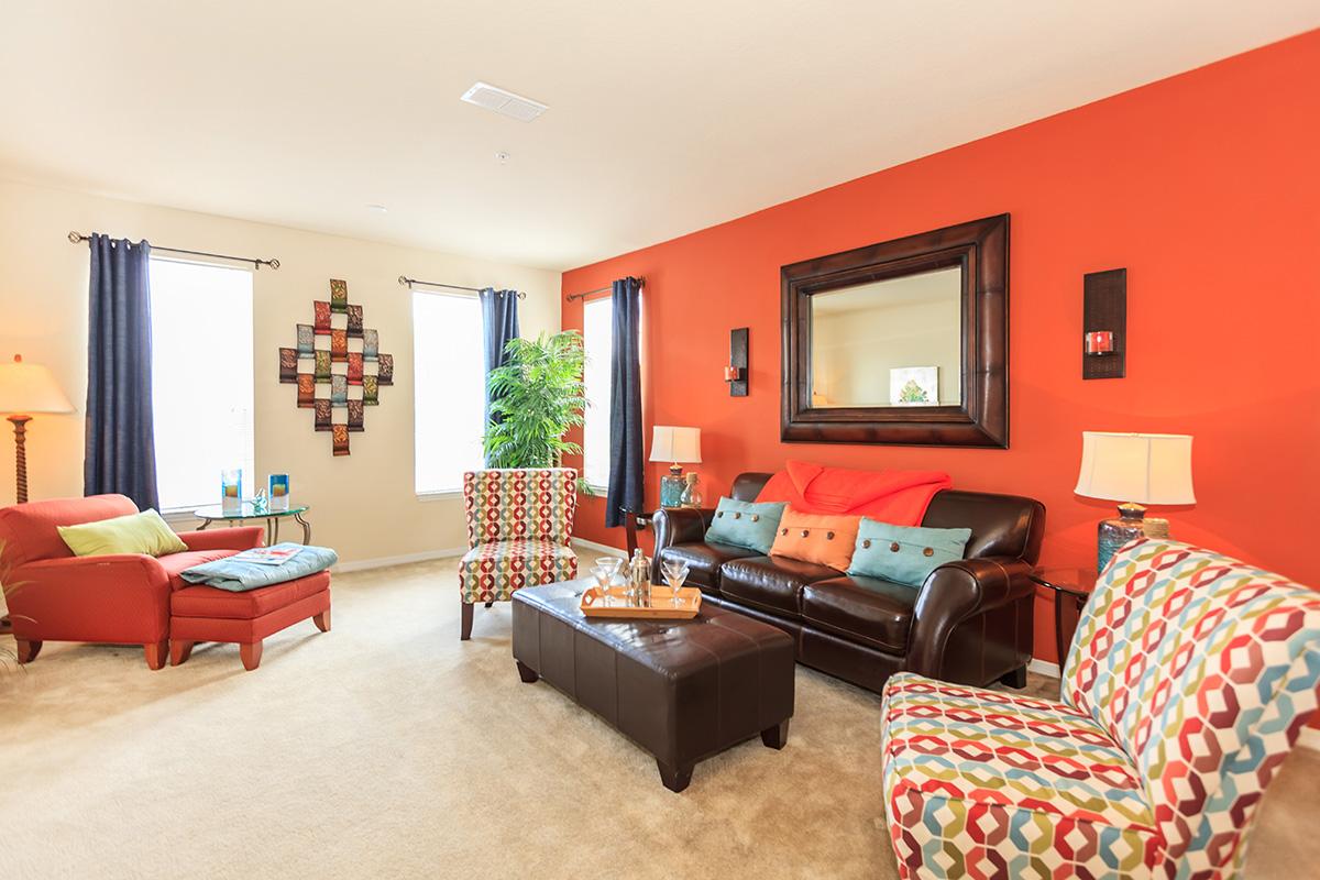 Foto principal - 3520 Victoria Manor Dr