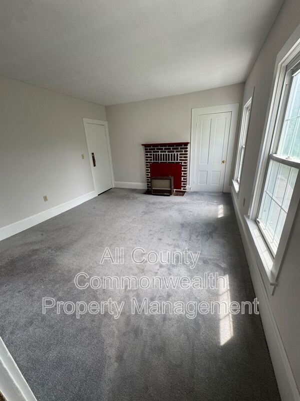 Foto del edificio - 20 Community Way