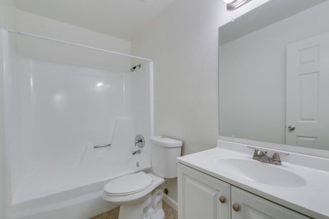 Building Photo - Desert Sunshine 1