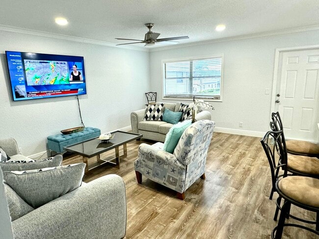 Building Photo - 177 Brittany Terrace