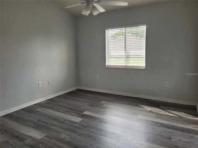 Foto del edificio - 155 N Pearl Lake Causeway