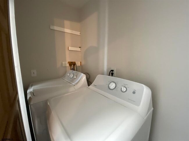 Foto del edificio - 29 Bartram Ave