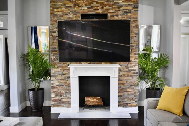 Foto del edificio - 2430 SW 130th Ave