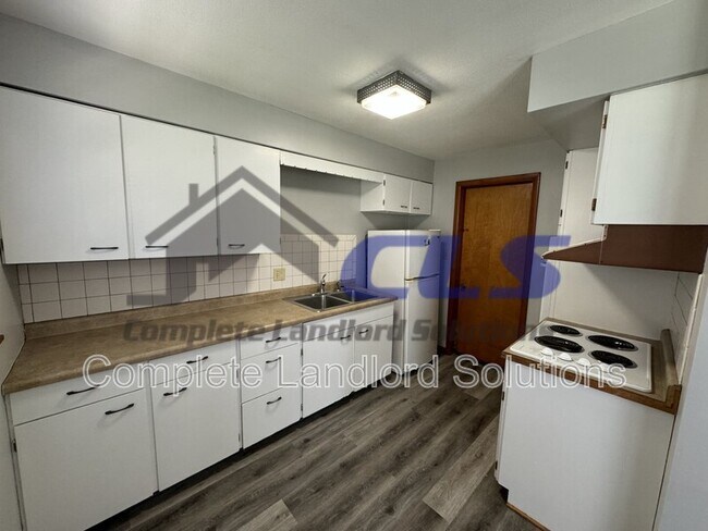 Foto del edificio - 731 View Ave