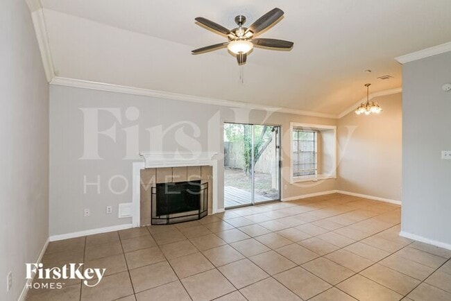 Building Photo - 8518 Pearl Lake Dr