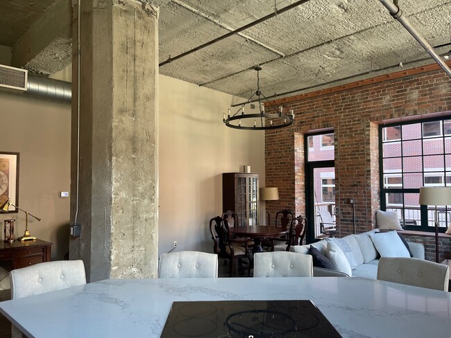 Building Photo - 1801 Wynkoop St