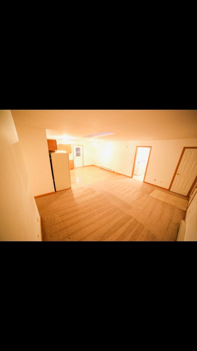 Sala de estar - 1050 W Main St