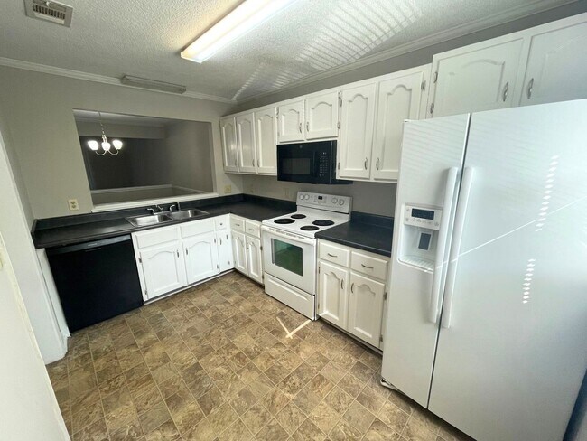 Foto del edificio - 2505 W Broad St