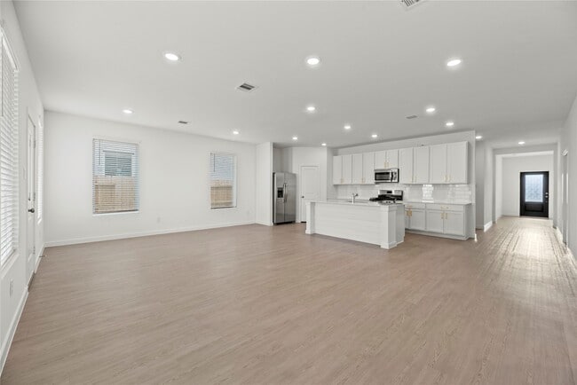 Foto del edificio - 16515 Mesquite Fld Dr